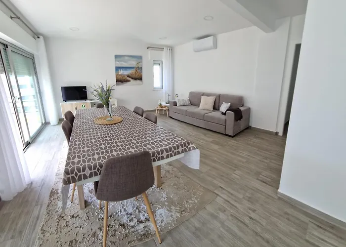 T2 Moderno - Da Rocha Daire *